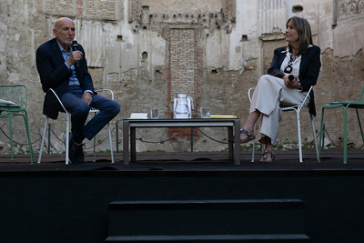 Simonetta Fiori a Passaggi Festival: il legame tra letteratura e democrazia